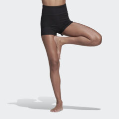 adidas adidas Yoga Essentials High-Waisted Short Tights (9000121111_1469)